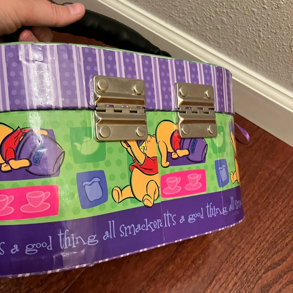 Vintage 1990s Winnie the Pooh Vanity Case for Make Up, Jewelry and more